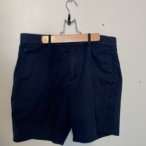 Banana Republic Men's Navy Blue 9”Shorts, size 30